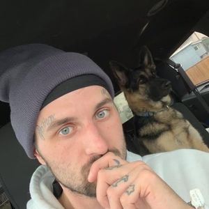 Meet your Posher, Christopher